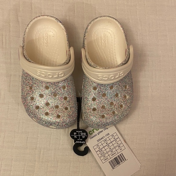 CROCS Kids Glitter Clogs - Shimmering Multicolor - Picture 2 of 7